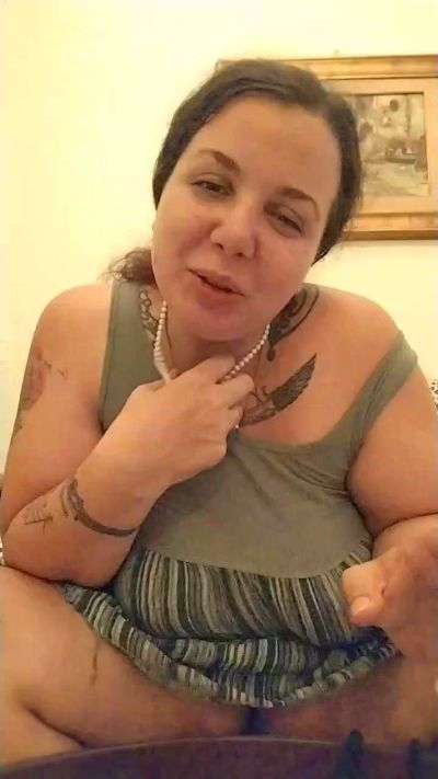 AliceBehind from Italy