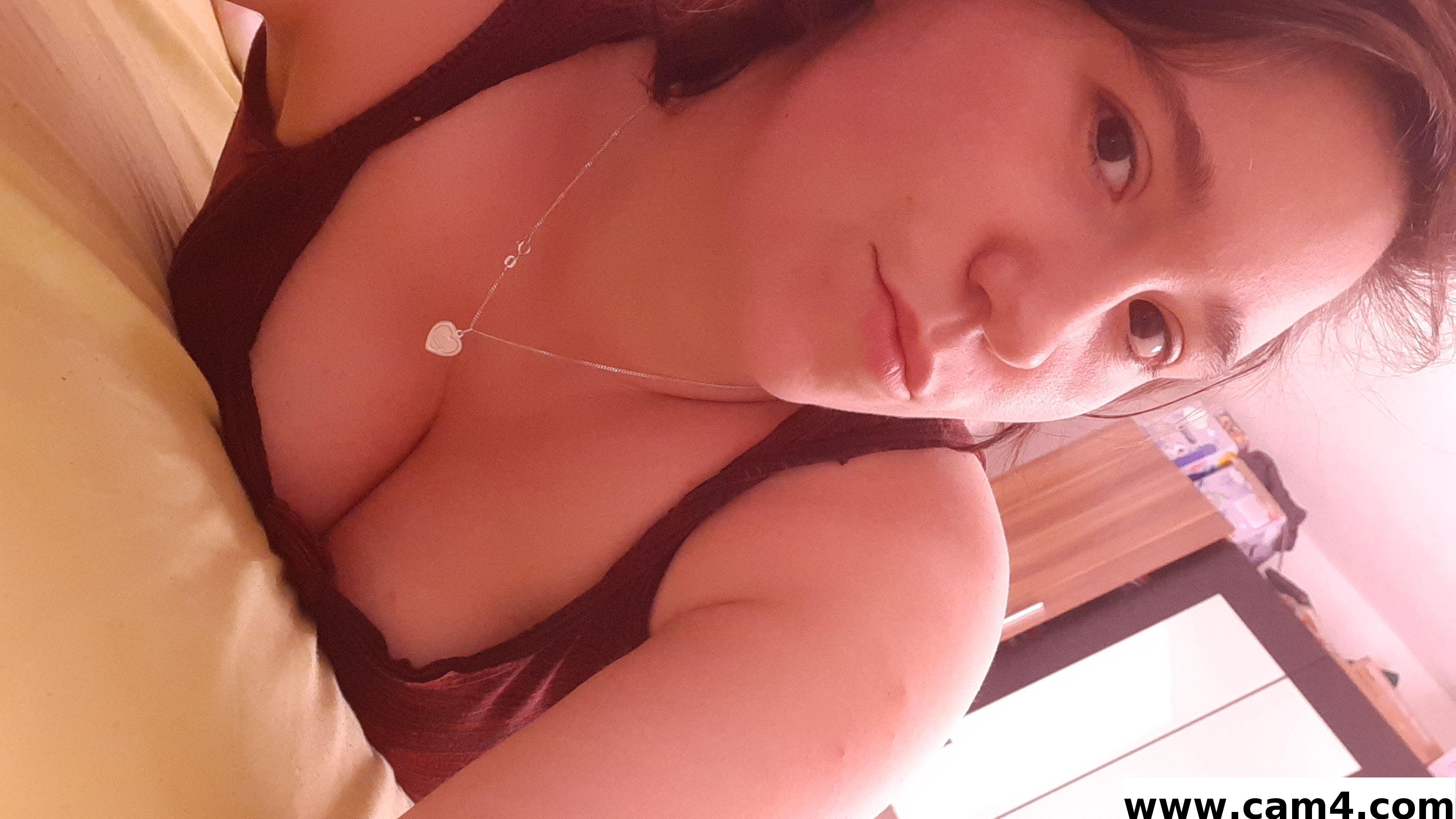 Anne2912 from Germany