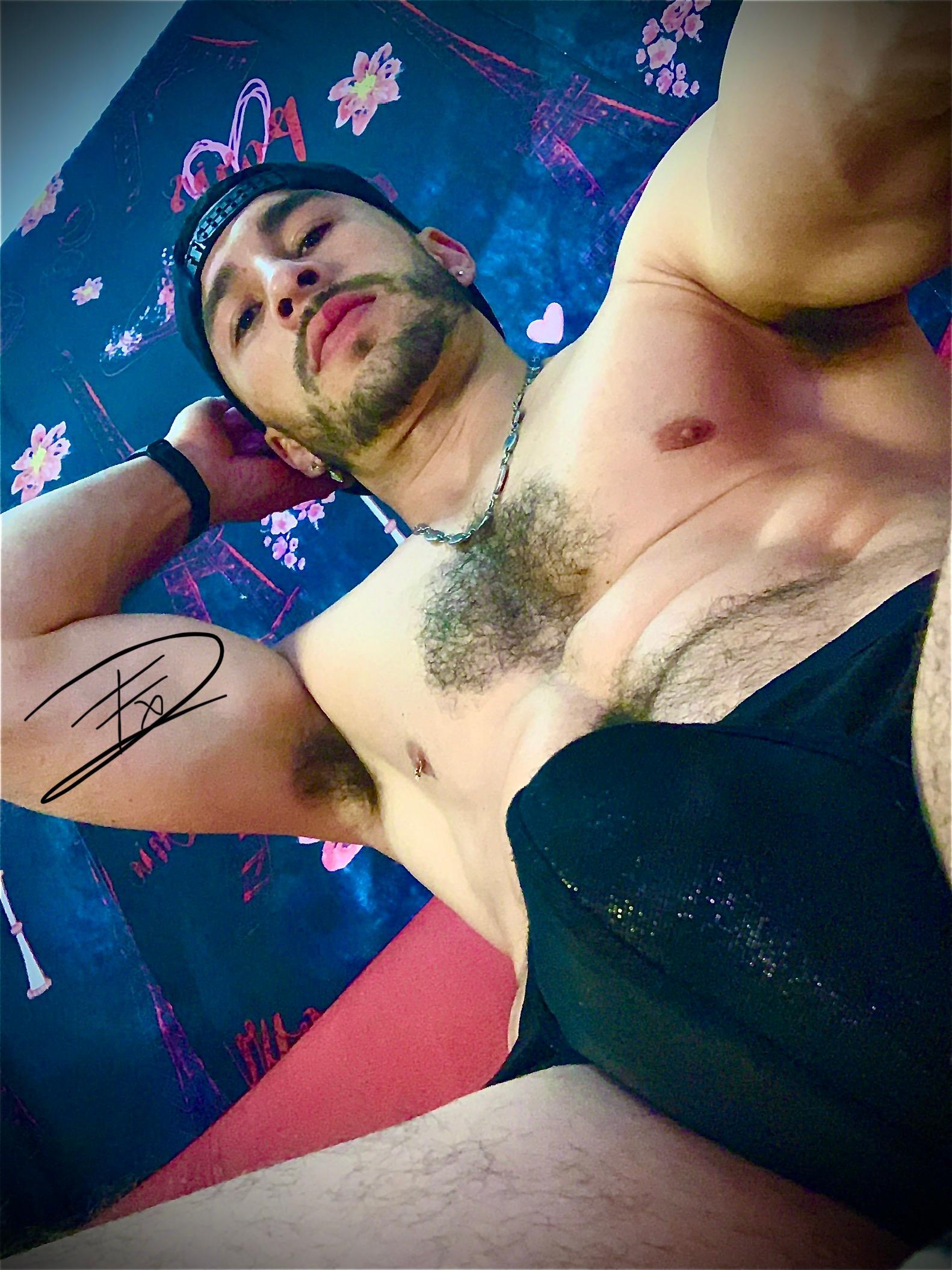 Damian_foxx from Colombia
