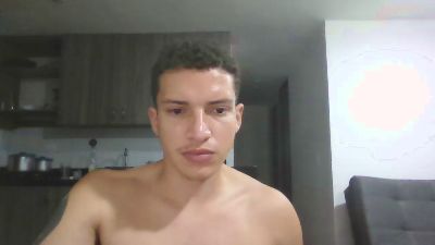DanielHotMed from Colombia