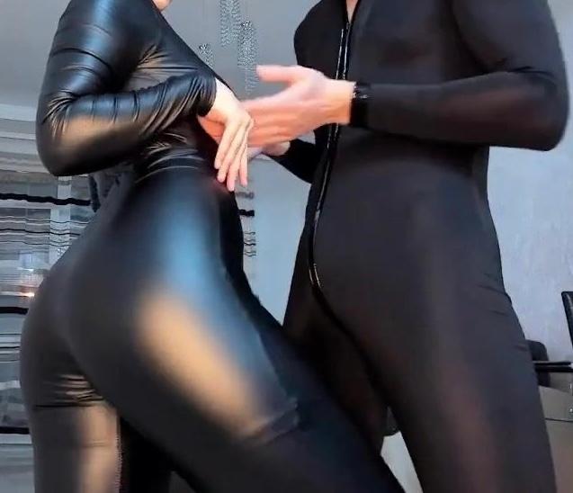 ERIKandJANE from Italy