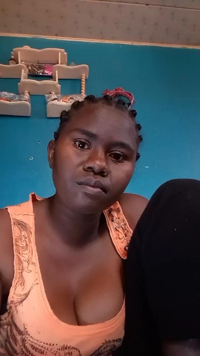 Evelyne0 from Madagascar