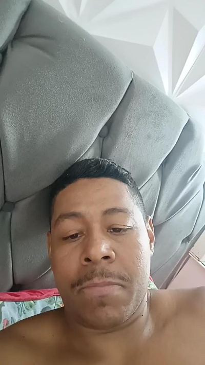Gton09 from Brazil