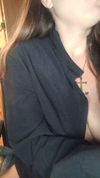 Helenakrakova93 from Italy