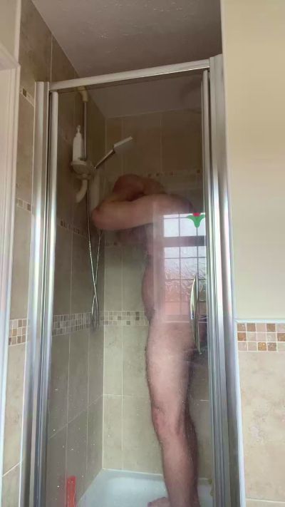 JKLulu7374 from United Kingdom