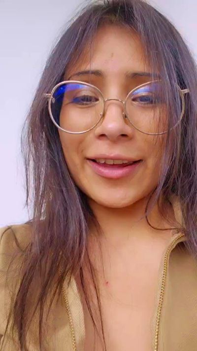 Jade_Zephyra from Spain