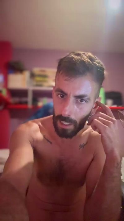 Juegueton35 from Spain