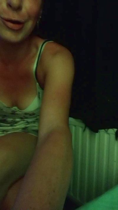 Kinkymom28x from Belgium