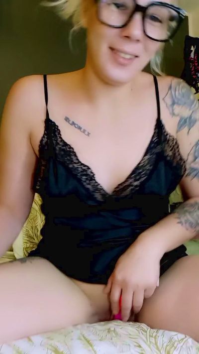 Lola9444 from France