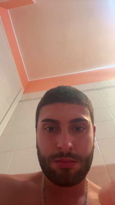 Lorisxxx05 from Italy