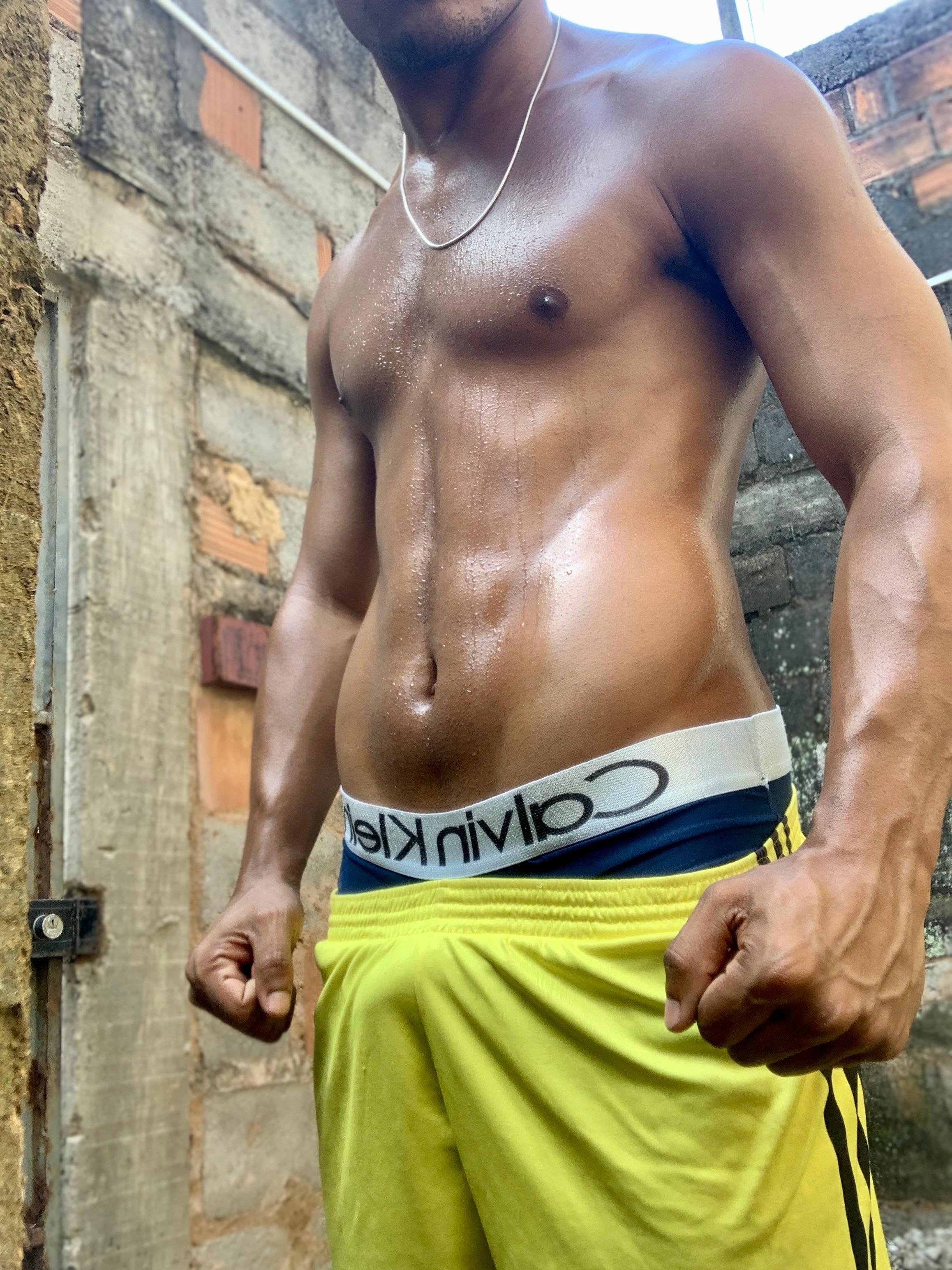 Mlkfindom from Brazil