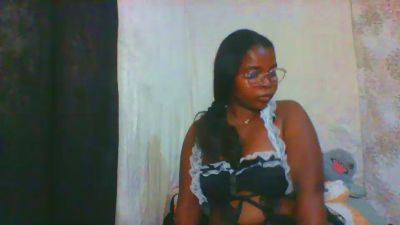 Nadiaflirt from France