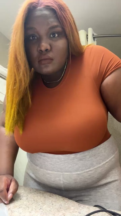 NicoldSummer from United States