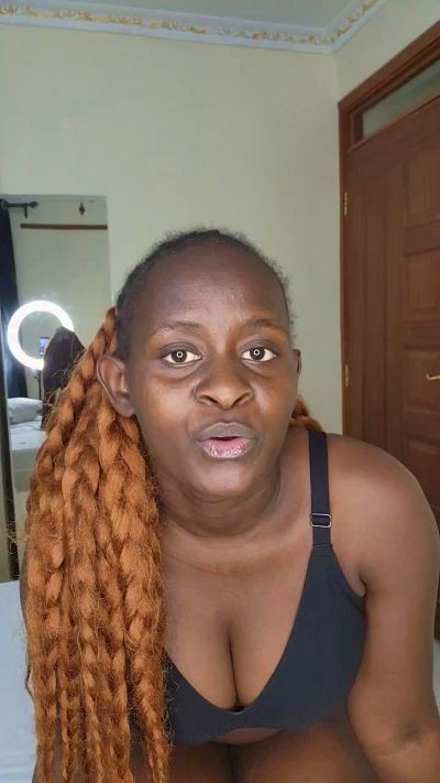 Sexyblackebony from Kenya