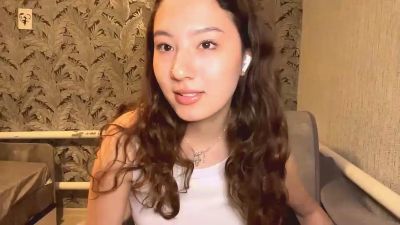 SuzannLertora from Japan
