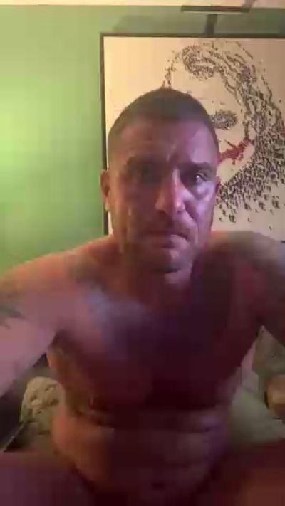 TWOPEESINAPOD from United Kingdom