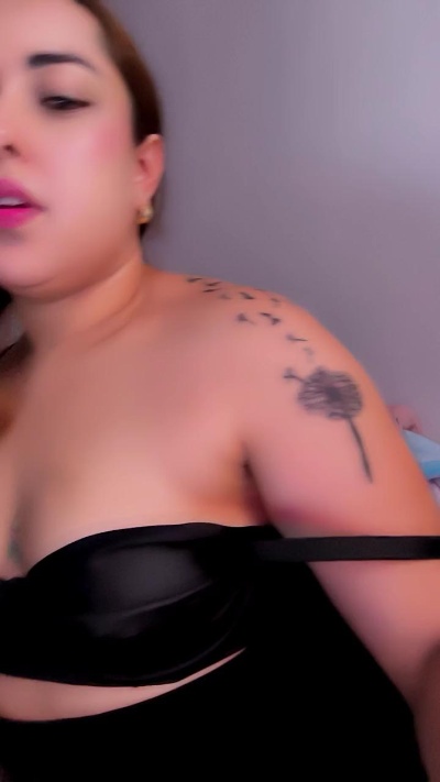 TamariValentine from Colombia
