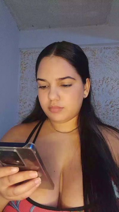 Vickylove2025 from Chile
