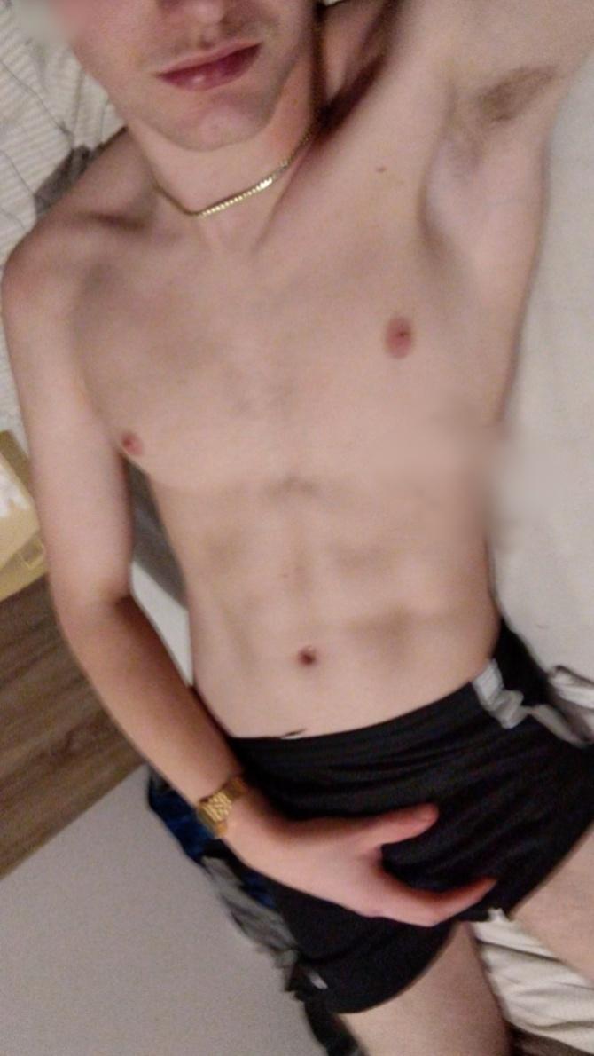 aaronhaden from Netherlands