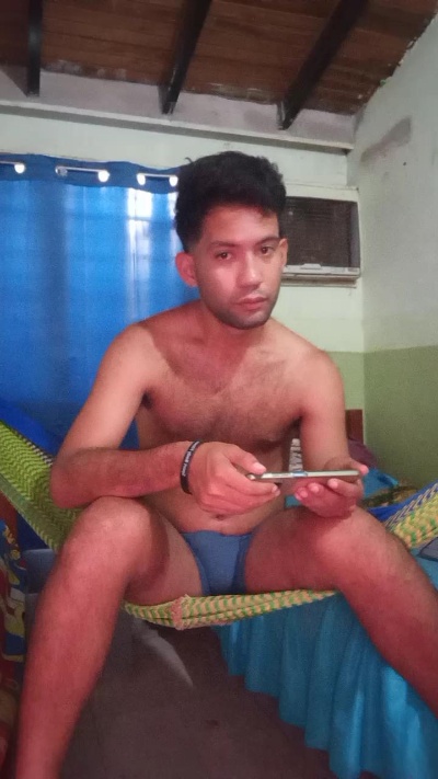aly_pig_hot from United States