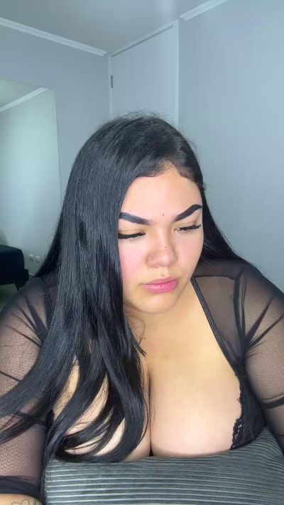 curvy_love1 from Chile