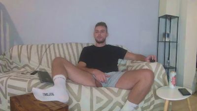 englishladxxx from United Kingdom