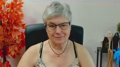femmeIRIS from Germany