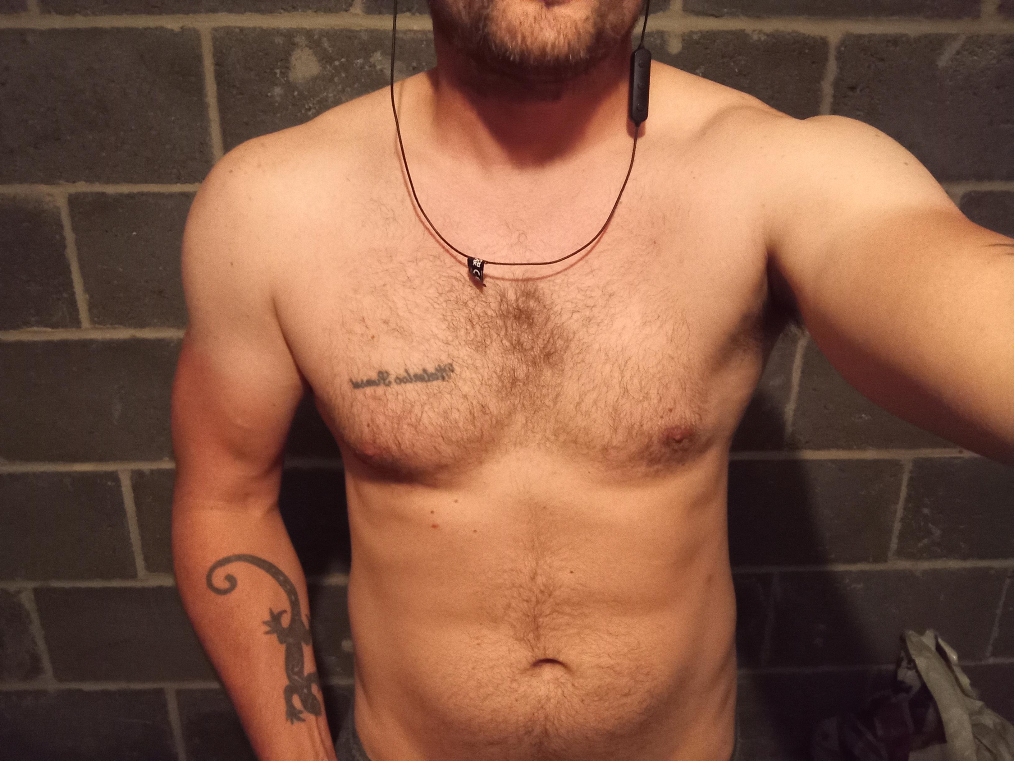 hungstr84 from United Kingdom