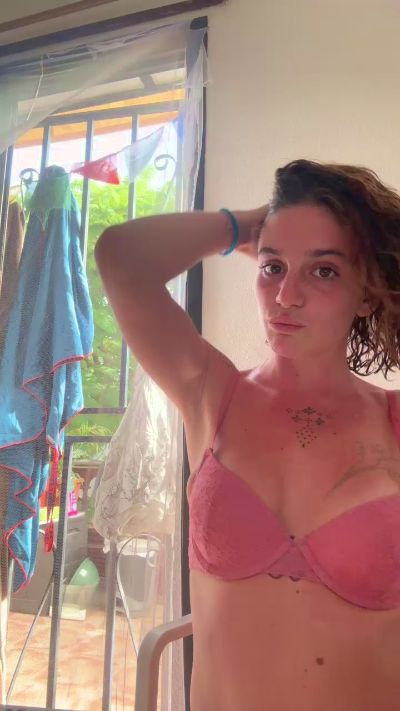 jasmineee3 from Spain