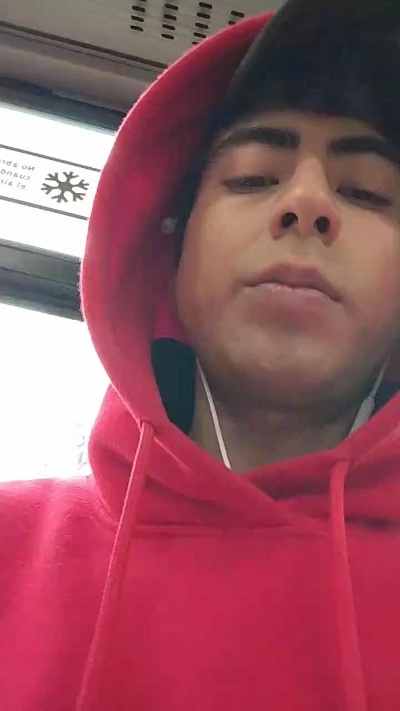 jovendotado420 from Chile
