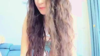 lilyx69 from Tunisia