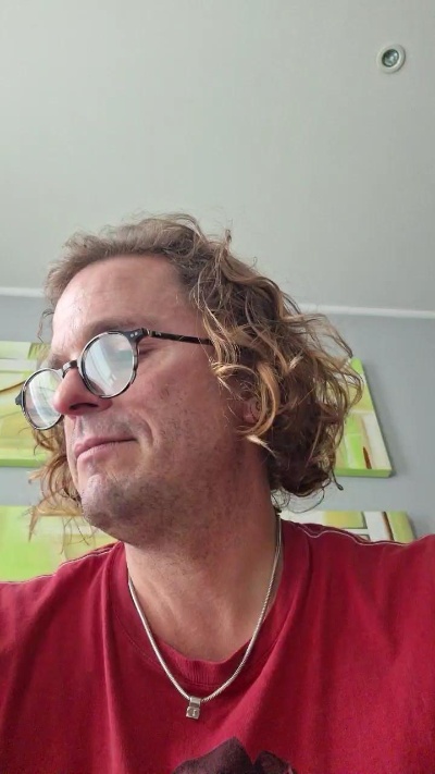olivier020 from Belgium