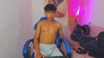 scotthugedickx from United States