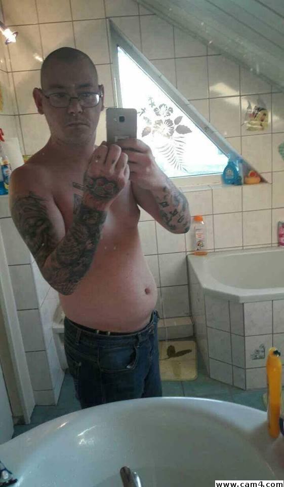 tattoomonster87 from Germany