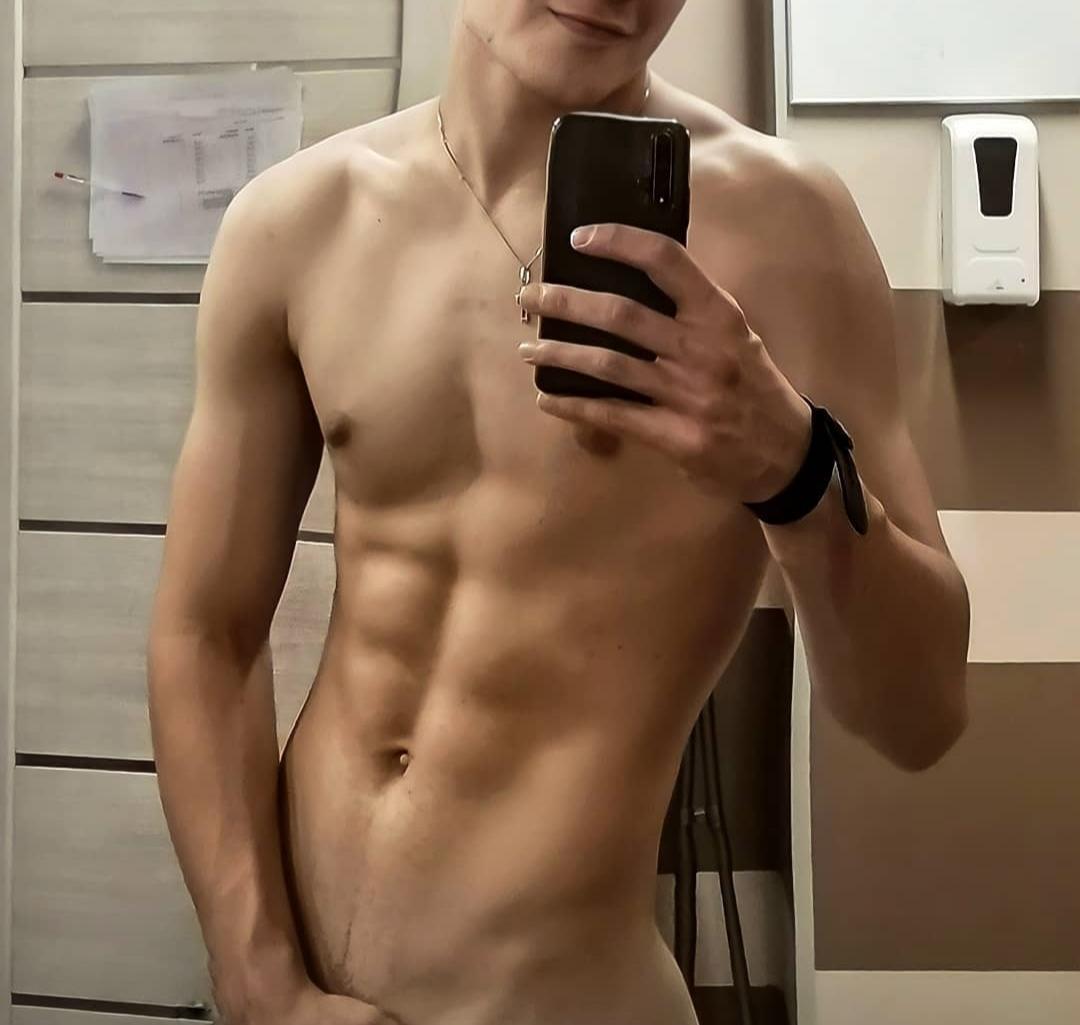 vlad90hot from Italy