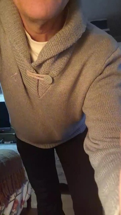 zombee_69 from Chile